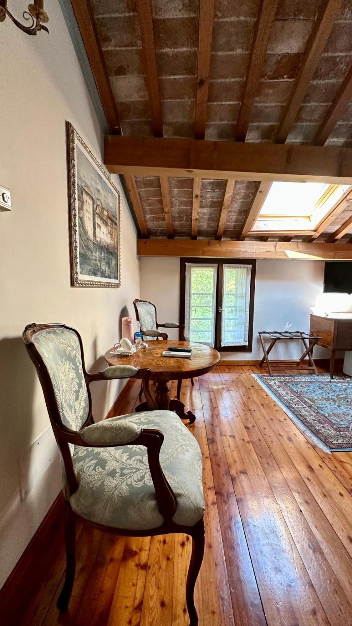 Ca' Hemingway Aparthotel Bassano del Grappa Luaran gambar